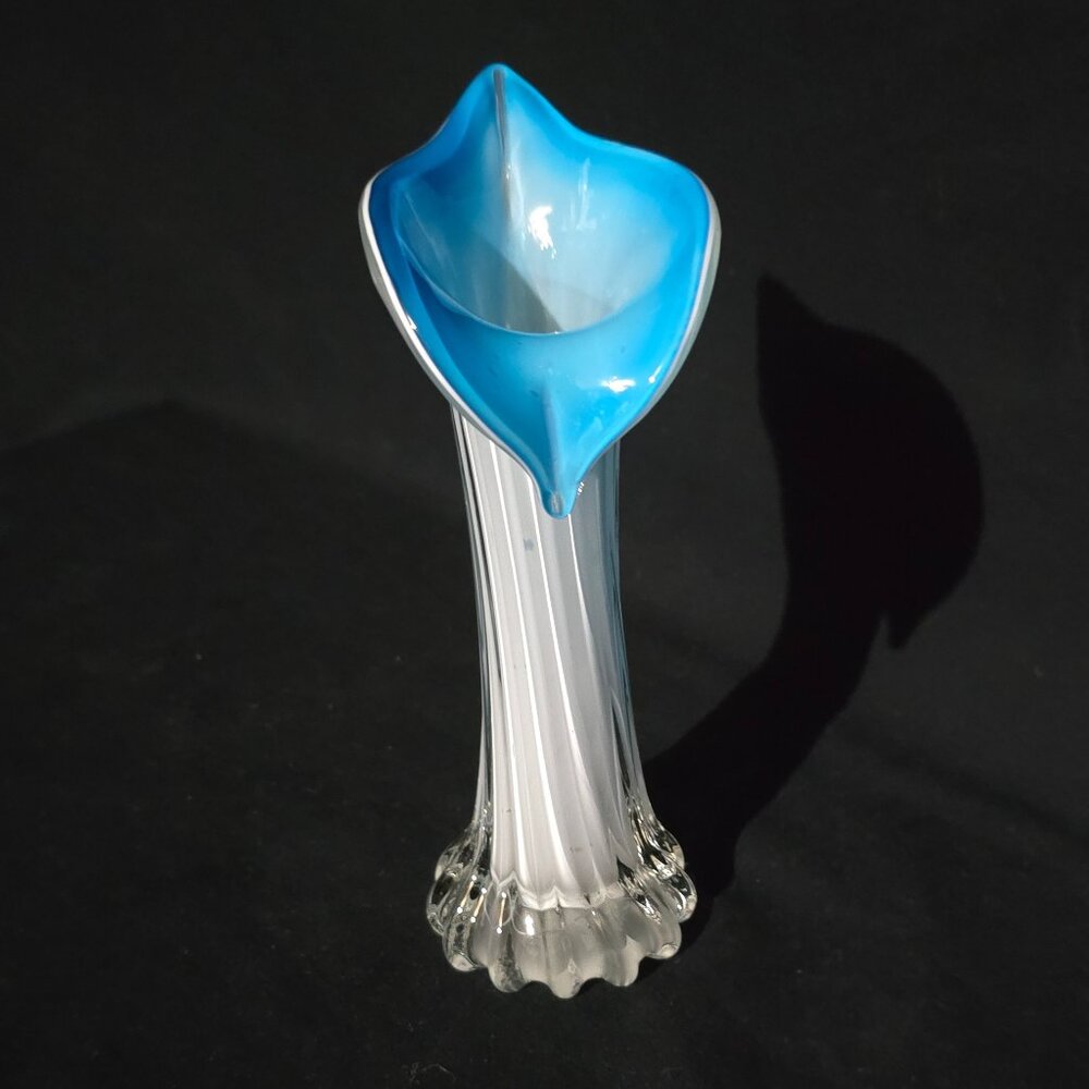Vtg Hand Blown Art Glass Jack in the Pulpit Blue White Clear Vase
